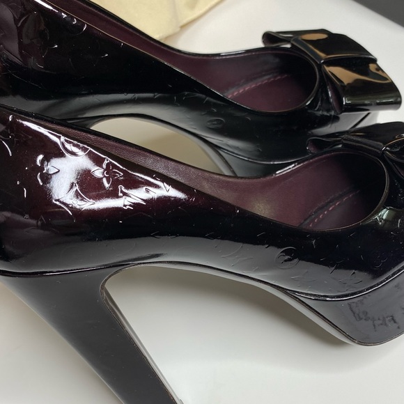 Louis Vuitton Monogram Vernis Lether Shoes - Picture 11 of 12